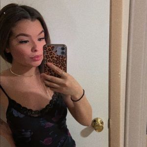 Meet your Posher, Janet